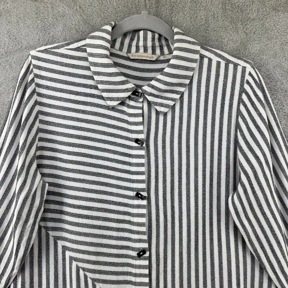 Soft Surroundings Top M Gray White Striped Button Up Tunic Asymmetrical Hem - Picture 3 of 14